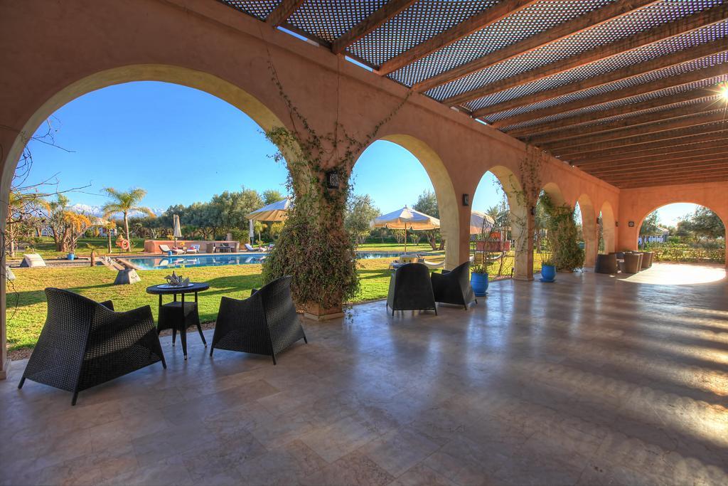 Villa Marco Au Jardin Des Senteurs El Ain Exterior foto